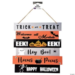 13 1/2" Wooden Hocus Pocus Sign Halloween Décor